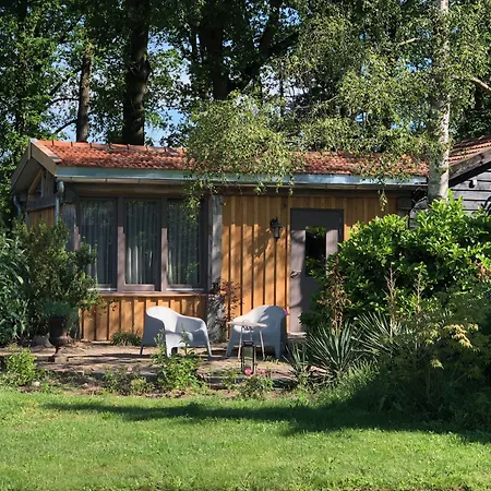 Hof 3*