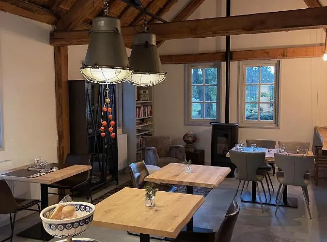 Hof Bed and Breakfast